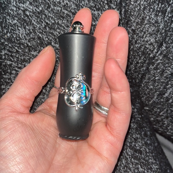 NIB MagicTemperature-ChangingFlower Jelly Lipstick - Picture 5 of 15